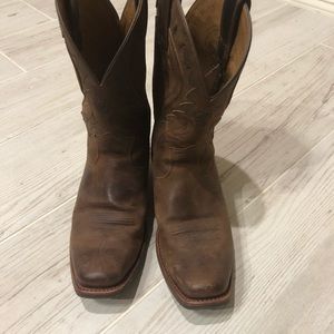 Men’s Ariat boots